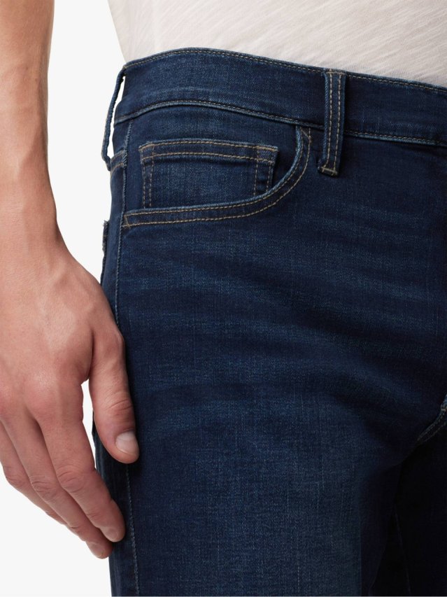 THE SLIM FIT 32 THE SLIM FIT 32
