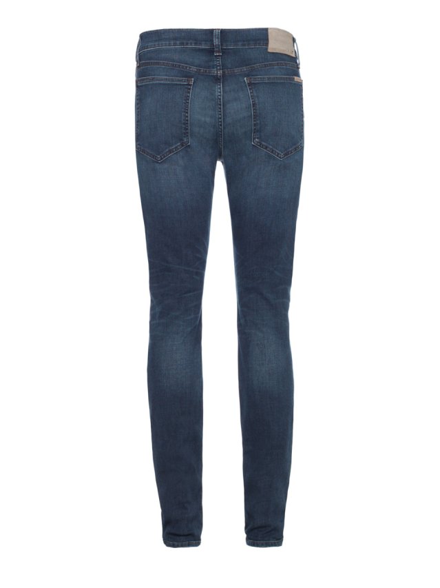 THE SLIM FIT THE SLIM FIT