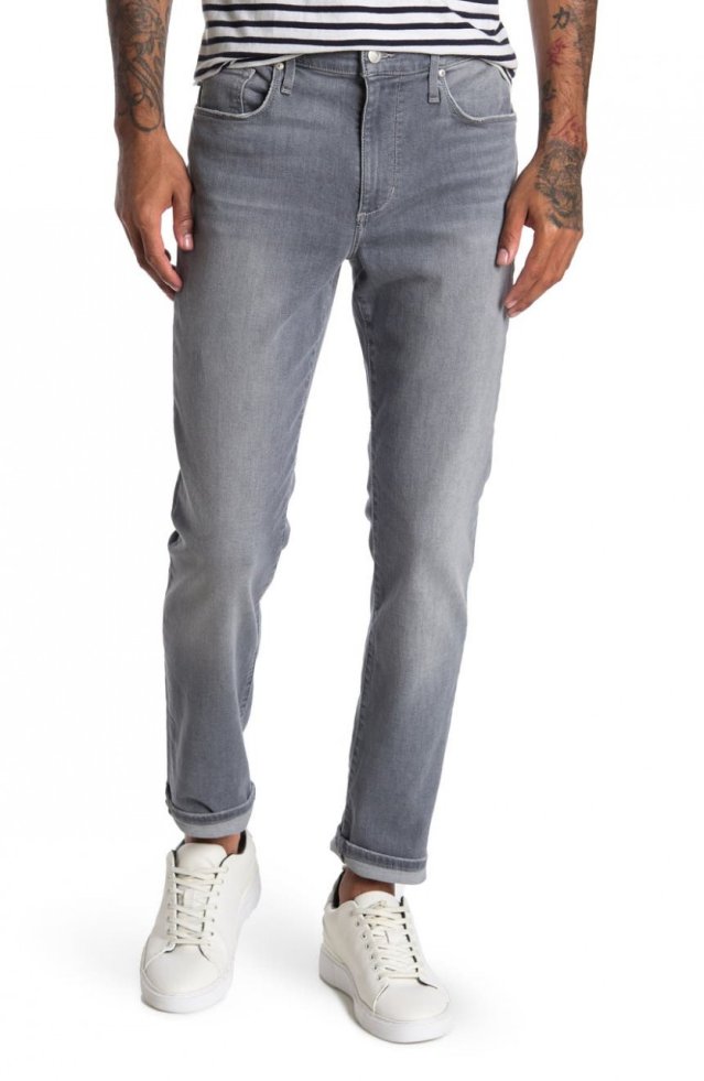 THE SLIM FIT THE SLIM FIT