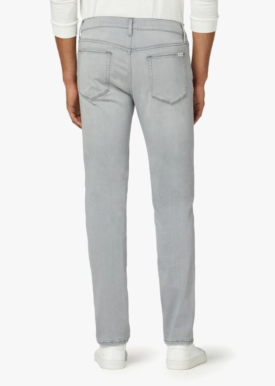 THE SLIM FIT THE SLIM FIT