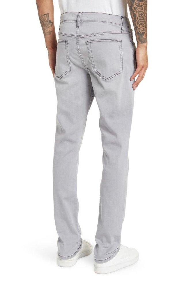 THE TAPERED SLIM 32 THE TAPERED SLIM 32