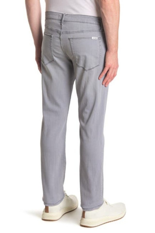 THE SLIM FIT THE SLIM FIT