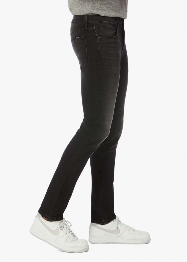 TAPERED SLIM 32” INSEAM TAPERED SLIM 32” INSEAM