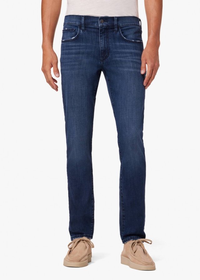 THE SLIM FIT 32 THE SLIM FIT 32