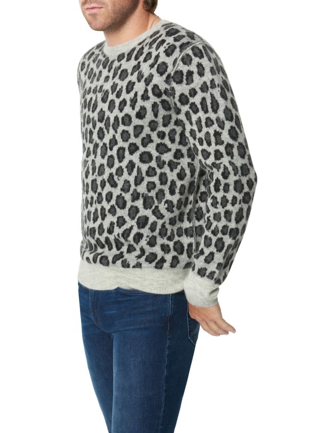 LEOPARD JACQUARD CREWNECK SWEATER LEOPARD JACQUARD CREWNECK SWEATER