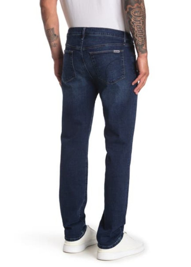 THE SLIM FIT THE SLIM FIT