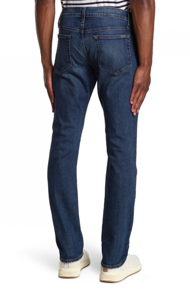 THE SLIM FIT THE SLIM FIT