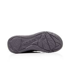 - KORRIDORI RUNSHOP