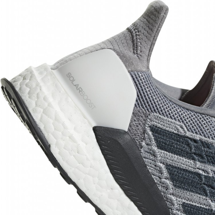 - KORRIDORI RUNSHOP