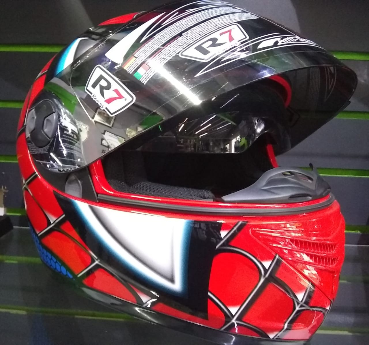 CASCO R7 RACING HOMBRE ARA A KIN MOTOS.COM