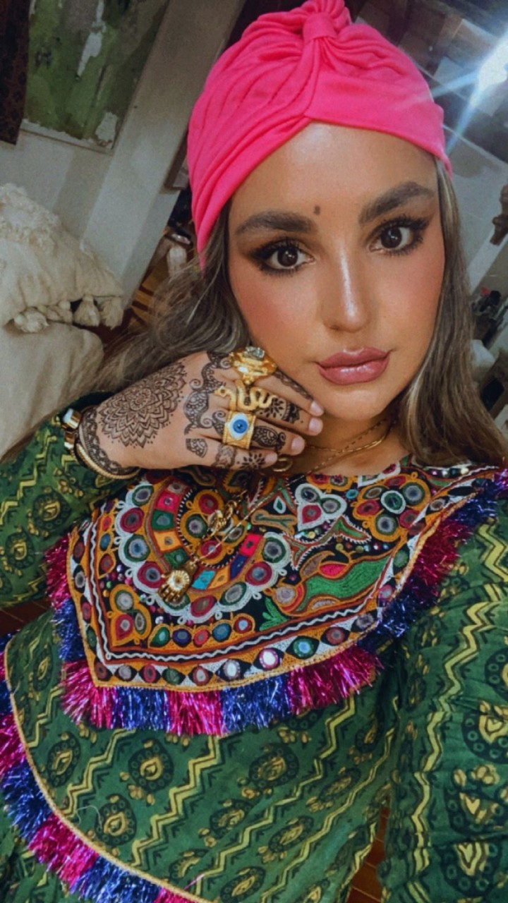 - Talia Lanz Shop