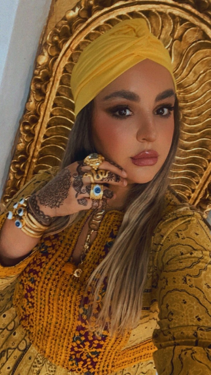 - Talia Lanz Shop