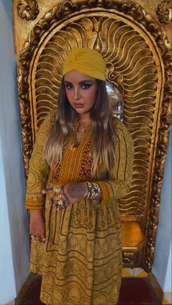 - Talia Lanz Shop