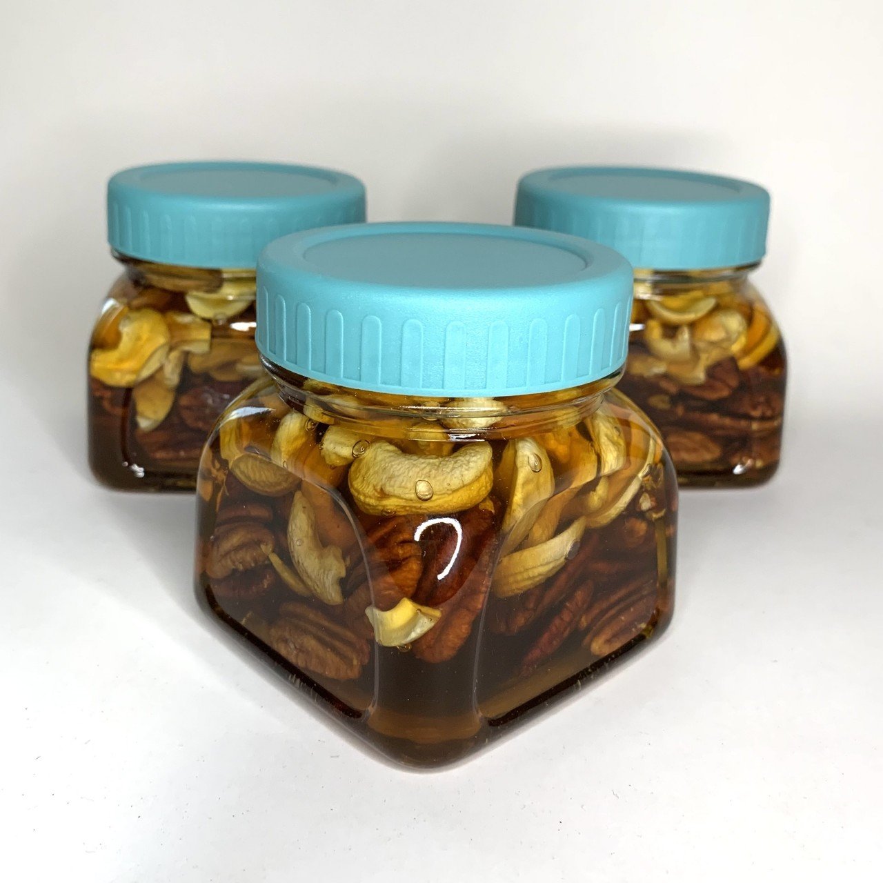 Nueces con miel de abeja orgánica
